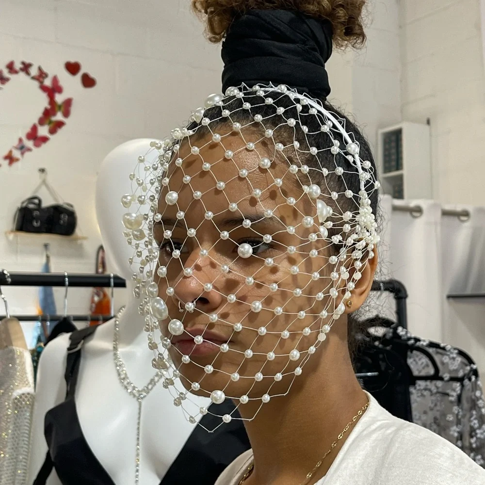 Pearl birdcage for face wedding veil